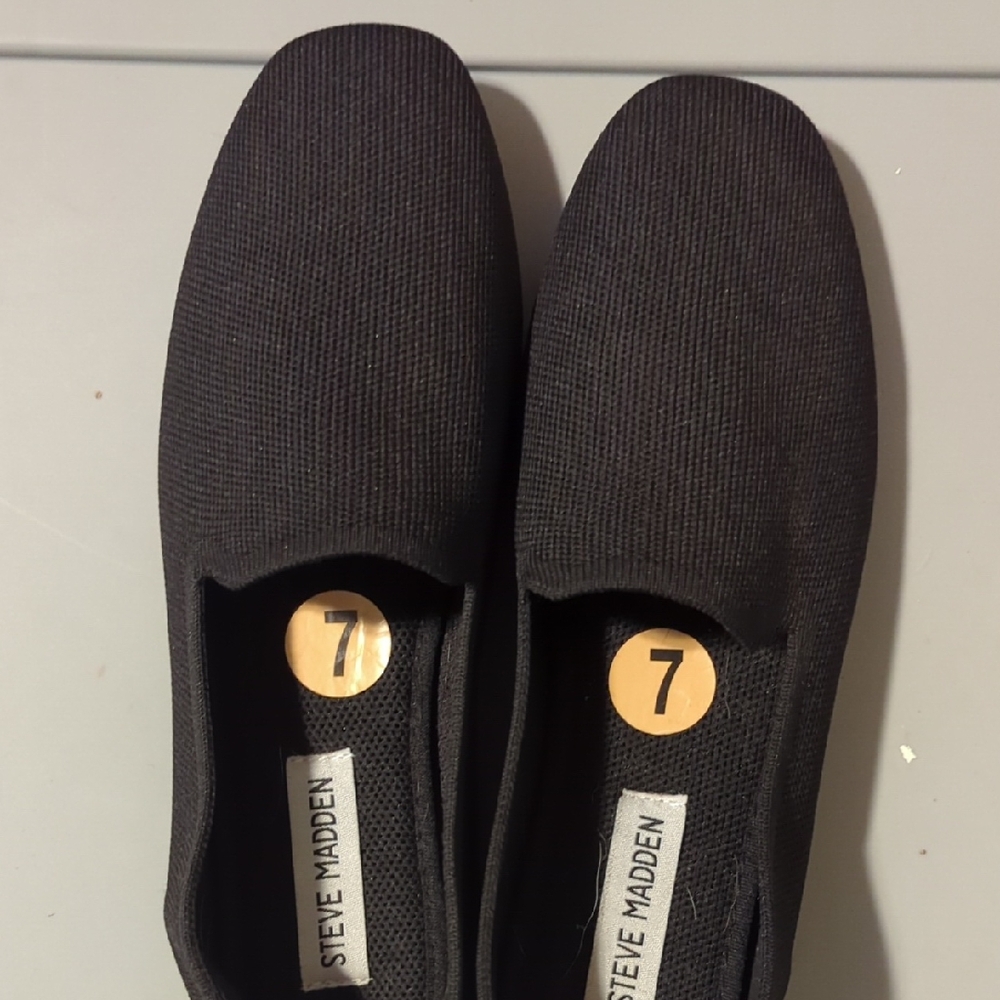 Steve Madden Men's Textured Black Loafers